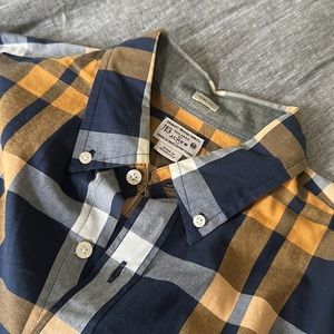 Jcrew factory slim washed shirt in vintage navy tartan size Medium